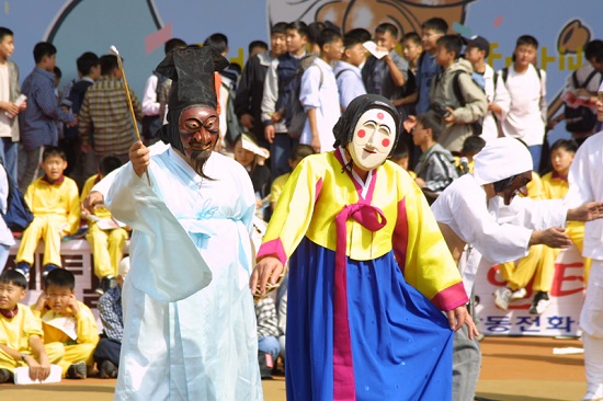 Những lễ hội mùa thu đặc sắc truyền thống tại xứ Hàn